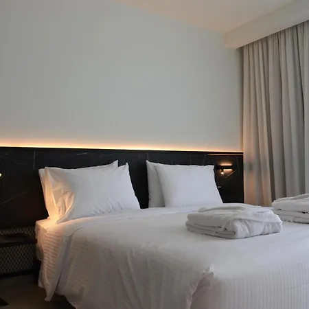 Hotel Agkyra 4*