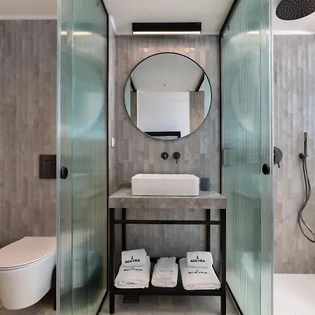 Agkyra Hotell 4*
