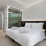 호텔 Agkyra 4*